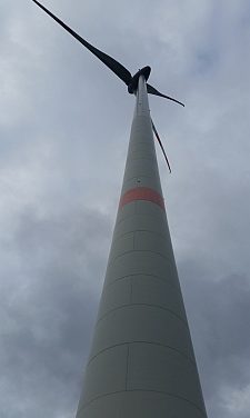 Aus den Augen, aus dem Sinn: Wohin mit nicht recycelbaren Windflügeln in Deutschland?